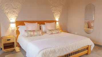 Doppelzimmer, 1 King-Bett, Balkon, Gartenblick