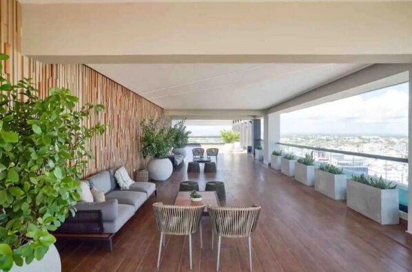 Comfort Διαμέρισμα (Condo), Θέα στην Πόλη | Βεράντα/αίθριο