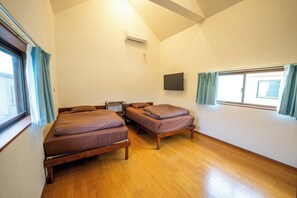 Cottage, Garden View | Desk, laptop workspace, blackout curtains - CORAZON RESORT (Minamidaito)