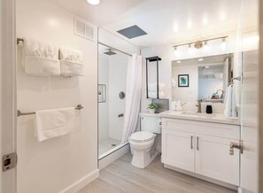 Haartrockner, Handtücher