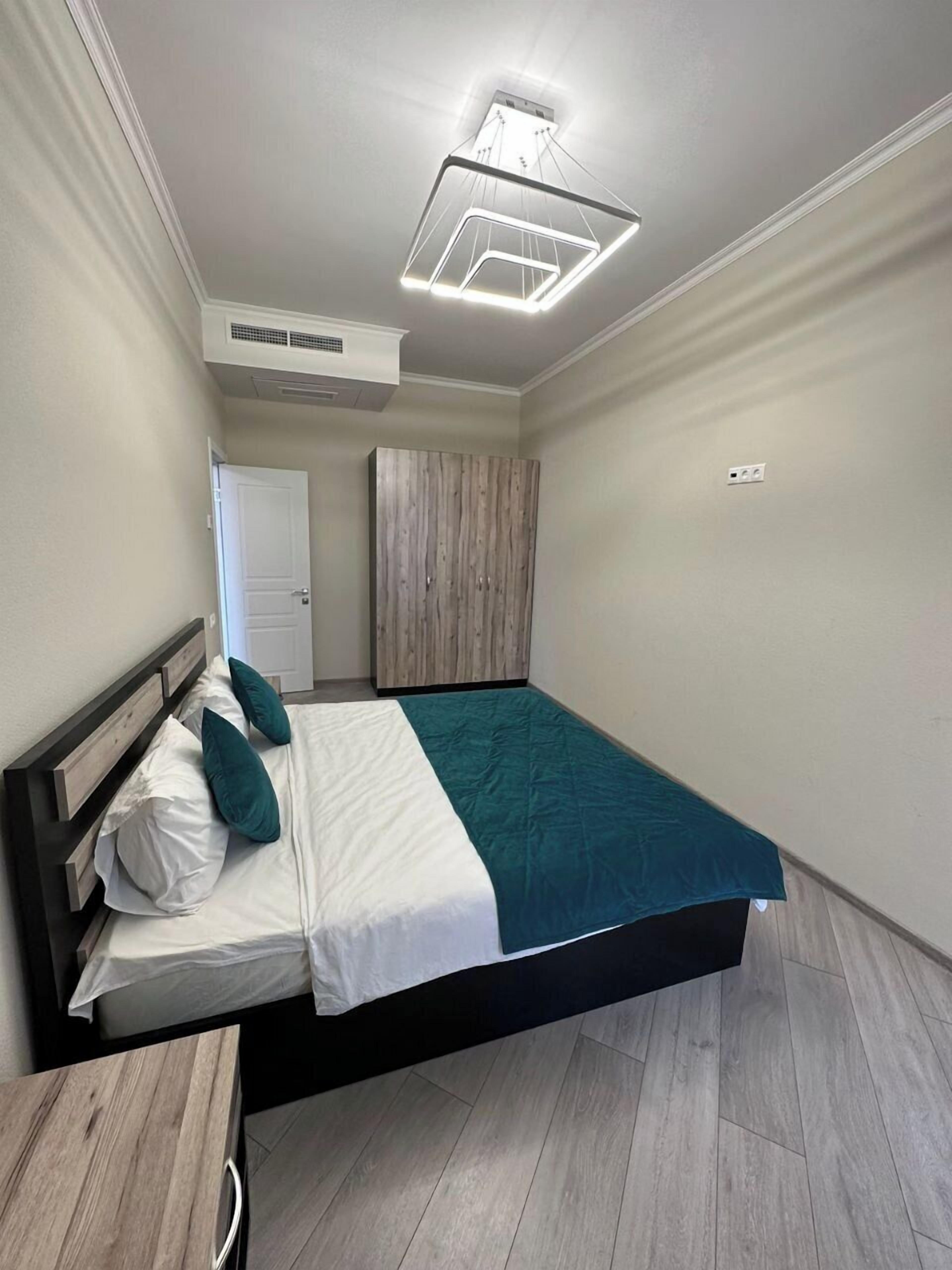 Apartamento familiar, vistas a la montaña | Cortinas opacas y sistema de insonorización