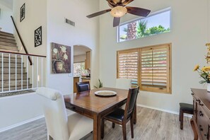 Dining - 5 BD/ 3 Ba home for 10. (Peoria)