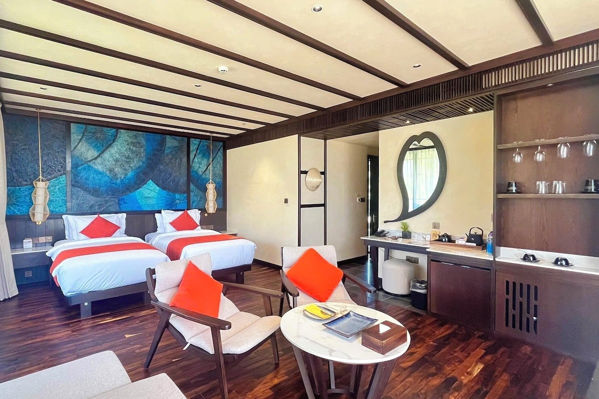 Villa – deluxe, 2 enkeltsenger | Minibarvarer (inkludert), safe på rommet og skrivebord