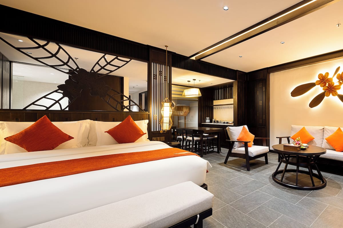 Deluxe Room Garden View with Children Themed Room | ミニバーのアイテム (無料)、セーフティボックス (室内)、デスク、アイロン / アイロン台