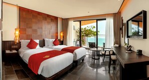 Signature Family Suite 2-Bedroom Sea View with Children Themed Room | Item bar mini percuma, peti besi dalam bilik, meja, kalis bunyi 