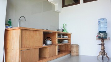 Superior Villa, 2 Bedrooms, Sea View | Private kitchen | Stovetop, electric kettle, toaster, cookware/dishes/utensils