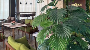 Ảnh chưa phân loại, 5 trong số 33 ảnh, nút