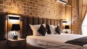Ảnh chưa phân loại, 3 trong số 33 ảnh, nút