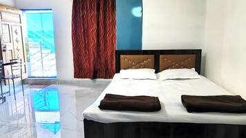 Standard Room | 1 bedroom, free WiFi, bed sheets