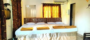 Family Room | Free WiFi, bed sheets - Krushnakunj Holiday Resort, Nagaon (Alibag)