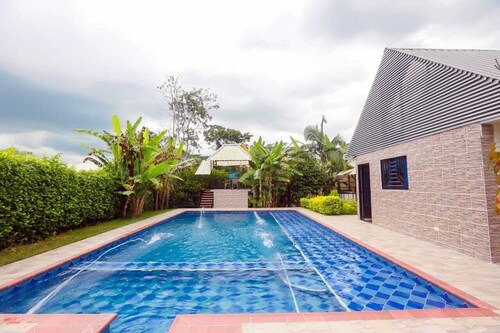 Los tres reyes farm - humadea