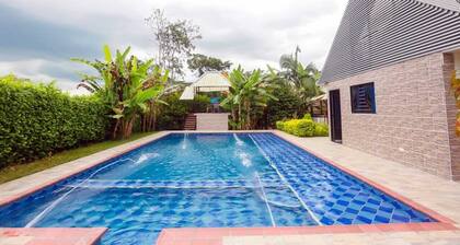 Los tres reyes farm - humadea