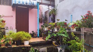 Gambar tidak terklasifikasi, 3 dari 62, tombol