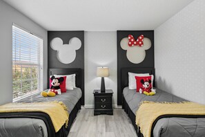 5 bedrooms, iron/ironing board, travel cot, WiFi