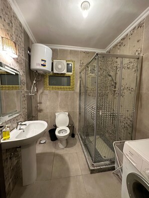 Shower, towels