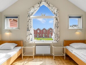 2 bedrooms, internet