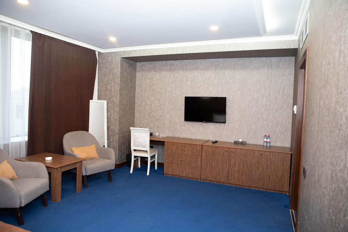 Standard Double Room | 1 bilik tidur, meja, ruang kerja komputer riba