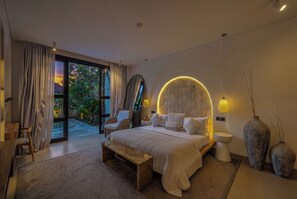 Luxury Villa, Patio, Pool View