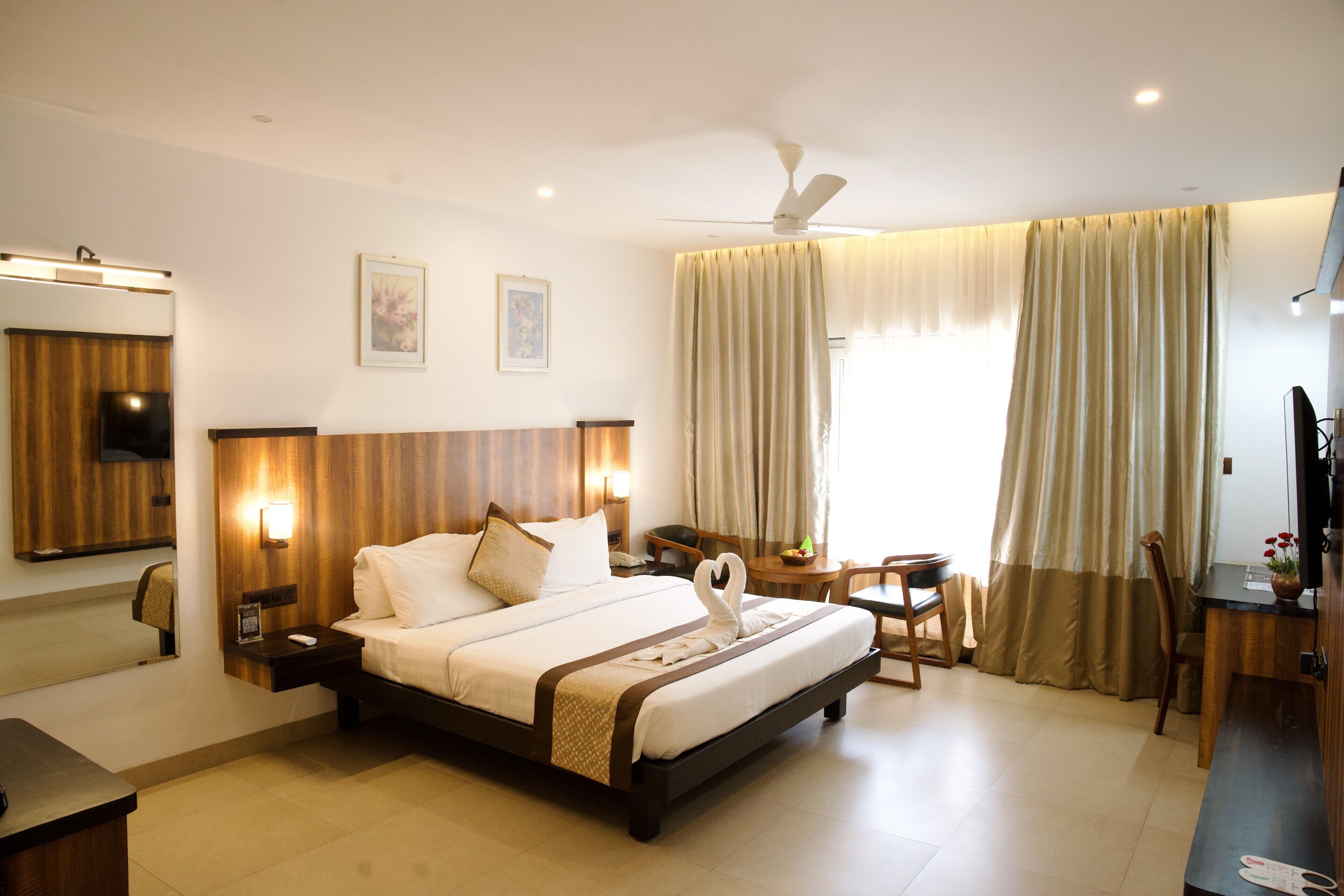 Premium Room, Pool View