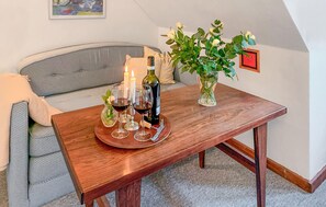 智能電視、乒乓球設施