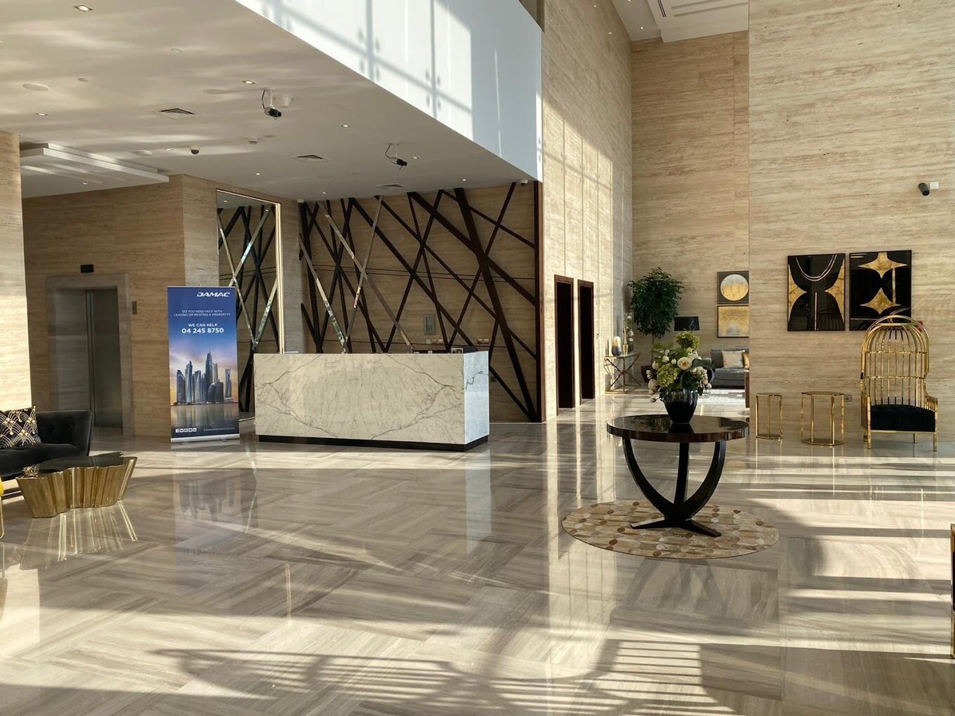 المنشأة من الداخل