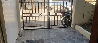 Home Stay with Sanjeev: 2-bedroom house in enchanting Indore with AC, WiFi