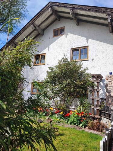 Ferienwohnung zum Wohlfühlen mit Schwedenofen und gemütlicher Wohnküche