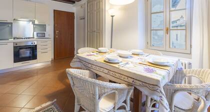 Schöne Wohnung für 2 Leute mit W-LAN, TV und Balkon