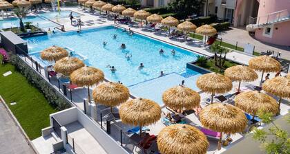 Cosy apartment in villa for 5 guests with pool, WIFI, A/C, TV and terrace