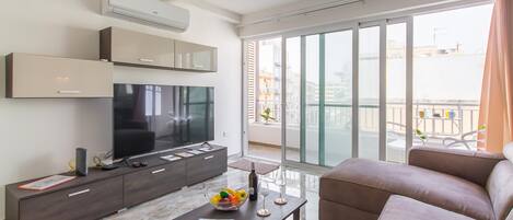 Apartment | 2 bedrooms, Internet