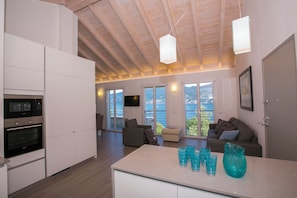 Apartment | 6 bedrooms - Paradiso di Menaggio Penthouse (Menaggio)