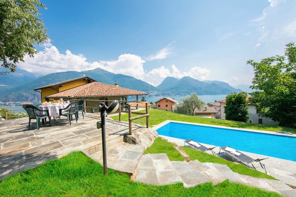 5 bedrooms - Villa Louise in Acquaseria (San Siro)