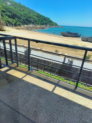 Standard Twin Room, Balcony, Beach View | Terrace/patio - HAITENHOTEL (Nangan)