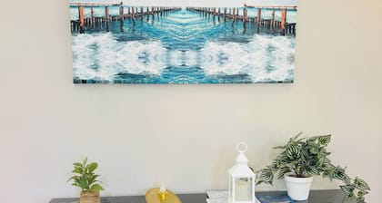 3-bedroom house with AC and WiFi in lovely North Bendigo