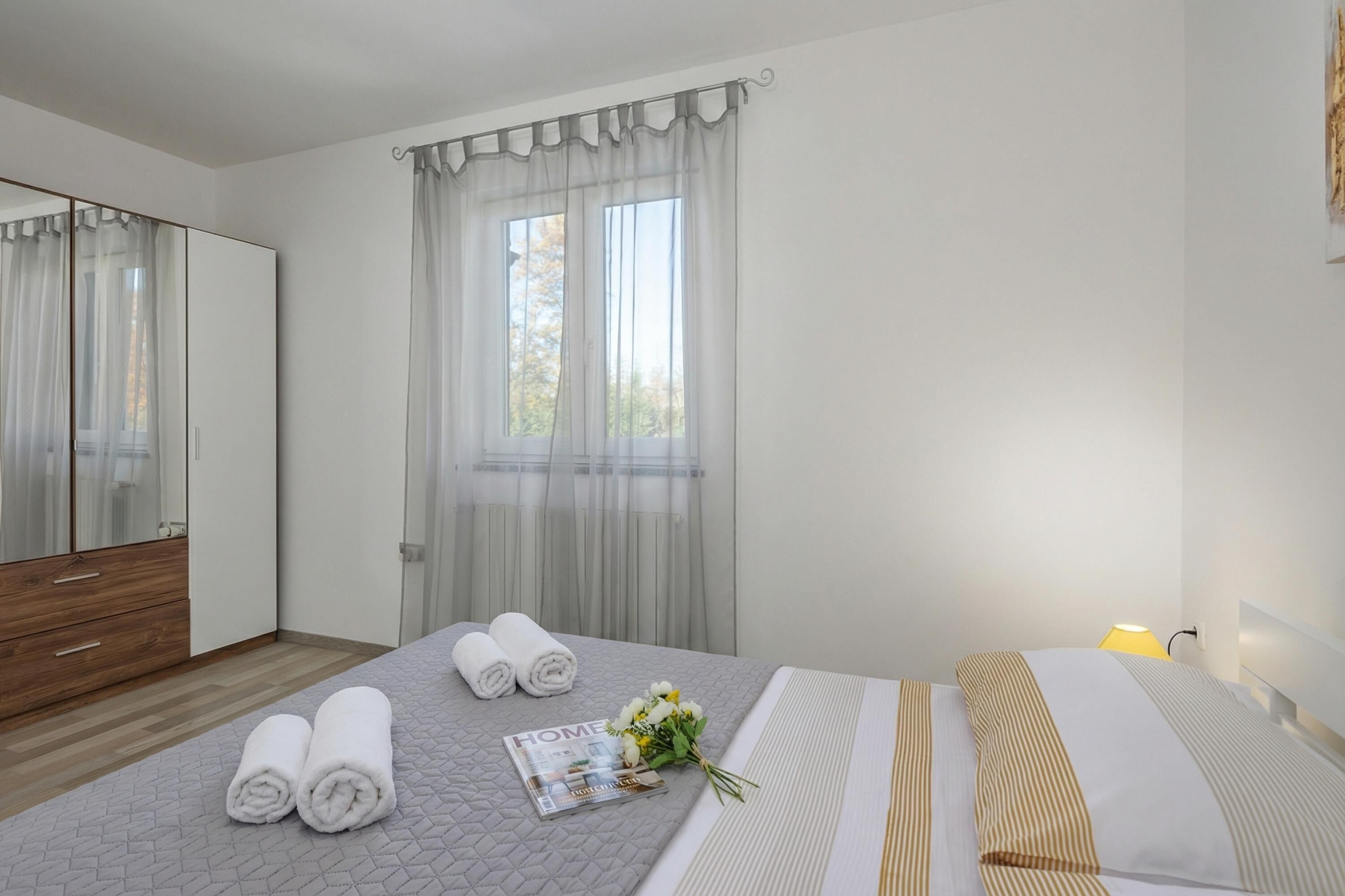 Standard-huvila, useita makuuhuoneita, 2 kylpyhuonetta (Villa Filleona) | 4 makuuhuonetta, silitysrauta/-lauta, ilmainen Wi-Fi, vuodevaatteet