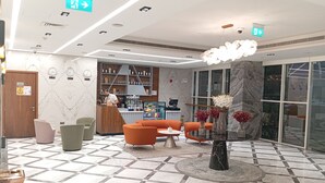 Quầy tiếp tân