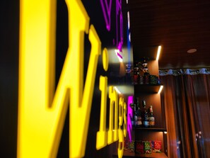 Bar (en la propiedad)