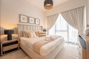 1 bedroom, blackout curtains, soundproofing, iron/ironing board - Downtown Luxe 1BR Vibes at Grande (Dubai)