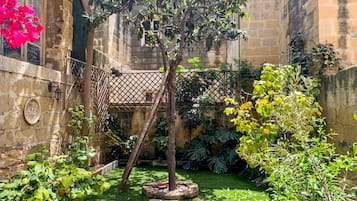 Rumah | 3 kamar tidur dan internet