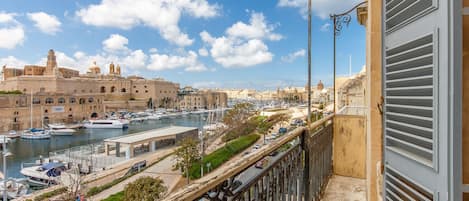 House | 3 bedrooms, Internet