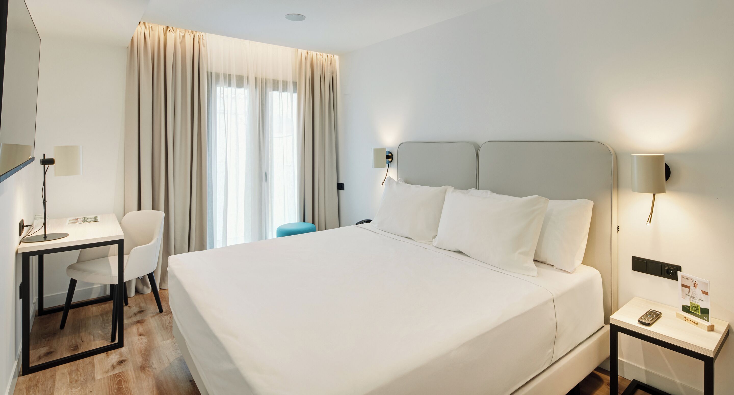 Minibar, in-room safe, desk, soundproofing