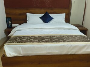 标准双人房 (Double Deluxe With AC Room) | 免费 WiFi