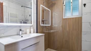 Dusche, Haartrockner