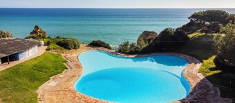 Prainha Calm Retreat in Alvor