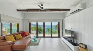 Villa, 6 soverom, tilgjengelighetstilpasset, røyk | Oppholdsområde