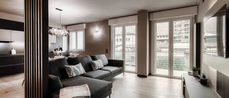 Apartment, Balcony | 2 bedrooms, premium bedding, down comforters, iron/ironing board