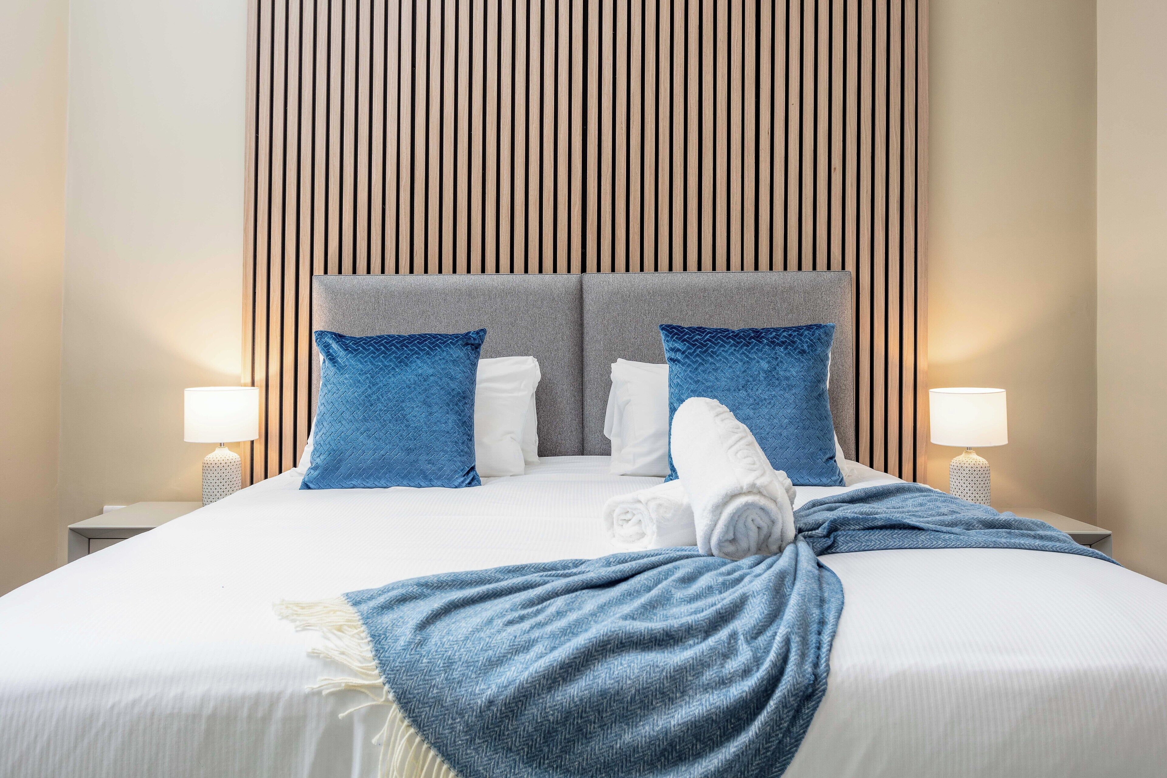 2 bedrooms, iron/ironing board, free WiFi