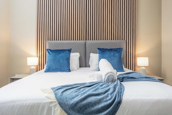 2 chambres, fer et planche à repasser, Wi-Fi gratuit