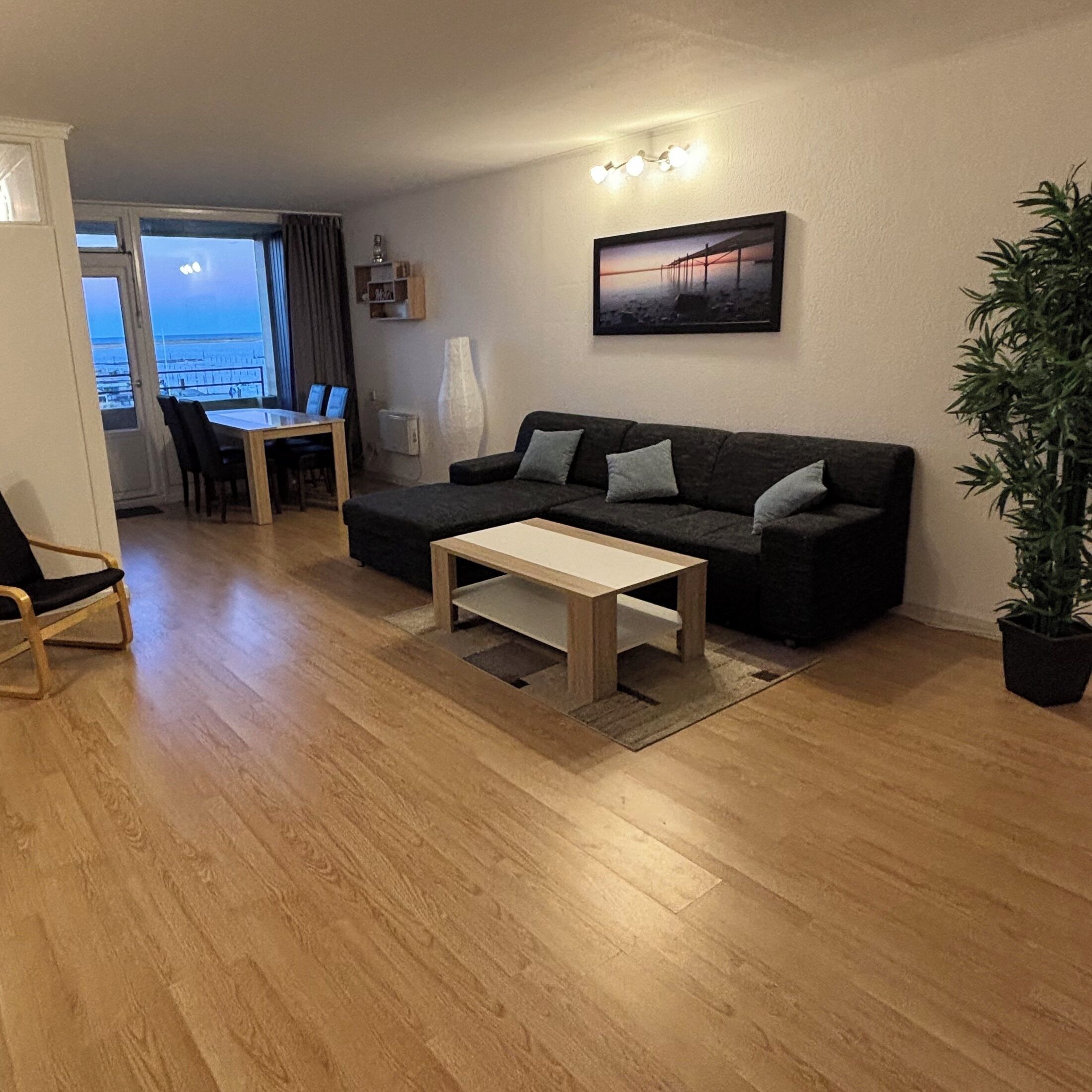 Fernseher, DVD-Player, Stereoanlage