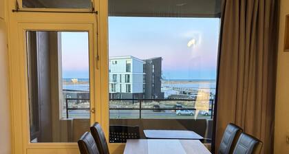 "Dream vacation on the Kiel Fjord: Modern vacation apartment with sea view!"